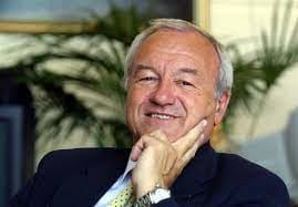 Scopri di più su Bernard Brochand, uno dei proprietari del Paris Saint-Germain che era anche un politico