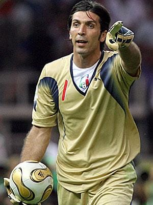 Scopri Gianluigi Buffon, uno dei migliori portieri della storia del calcio