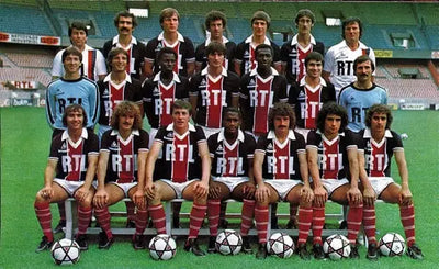 Condividiamo con voi la storia delle maglie più leggendarie del Paris Saint-Germain