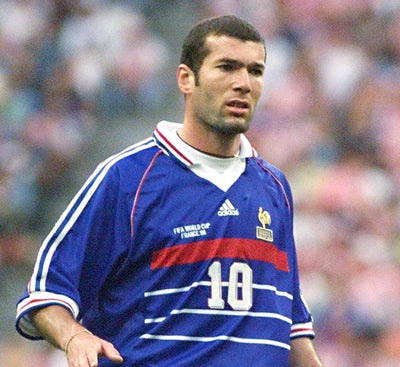 Scopri tutto quello che c'è da sapere sulla maglia di Zidane dei Mondiali del 1998 