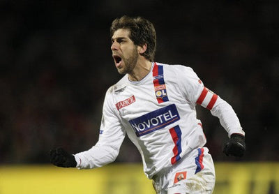 Juninho avec le maillot de l'Olympique Lyonnais