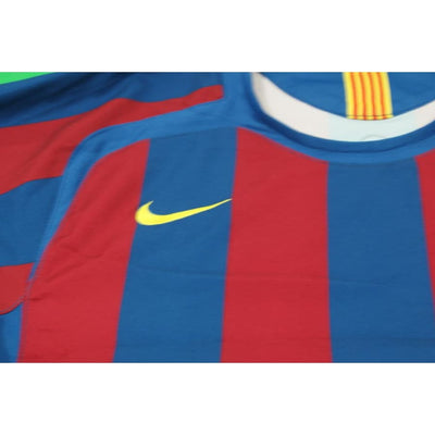 Maillot de football rétro domicile FC Barcelone N°10 RONALDINHO 2005-2006 - Nike - Barcelone