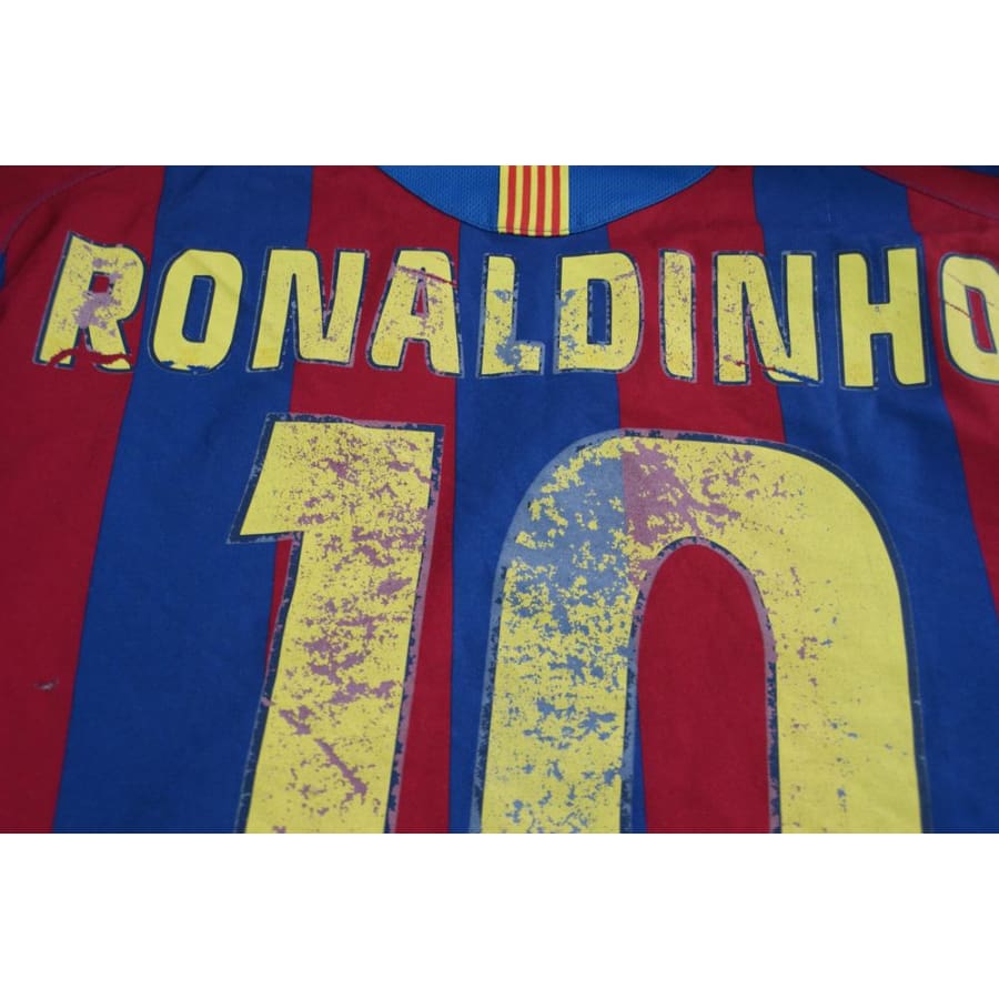 Maillot FC Barcelone vintage domicile N°10 RONALDINHO 2005-2006 - Nike - Barcelone
